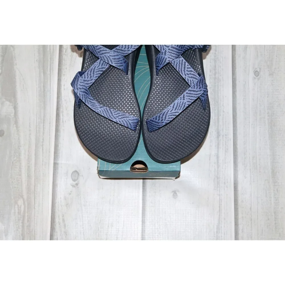 NEW Chaco Women's Z/Cloud 2 Adjustable Strap Cushioned Sandals Everely Navy Sz 8
